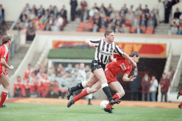 相比之下 相比之下